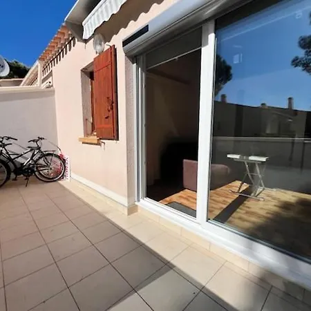 Apartment La Casa Solea Pinede T2 Eureka A 5min A Pied Du Village Naturiste