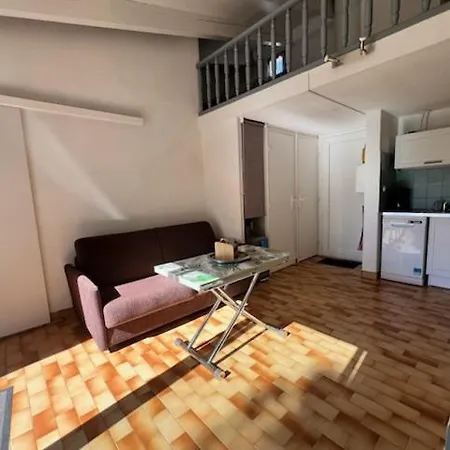 Apartment La Casa Solea Pinede T2 Eureka A 5min A Pied Du Village Naturiste