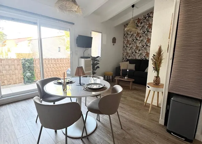 Village Naturiste A 5 Min, Terrasse & Piscine Appartement *